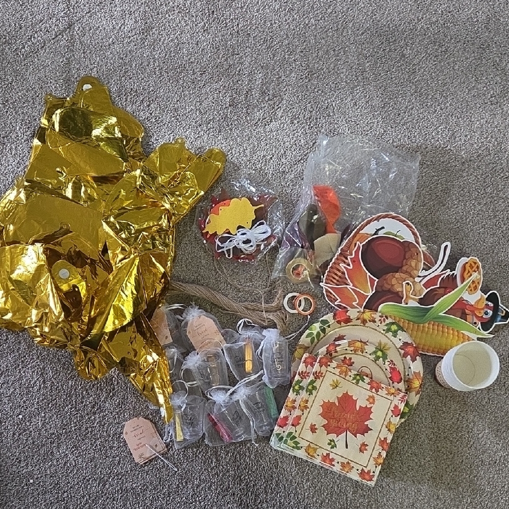 Friendsgiving FALL party SET